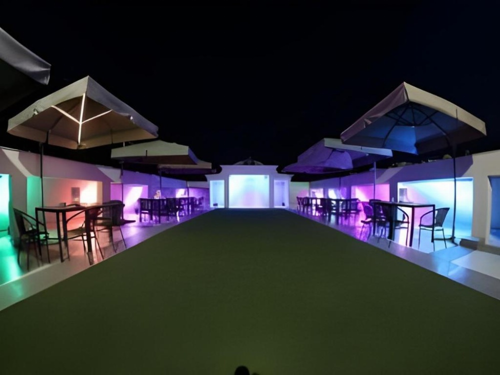 Amaya Hotel Main image